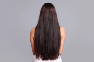 Lee más sobre el artículo FACTORES QUE INFLUYEN EN EL CRECIMIENTO DEL CABELLO